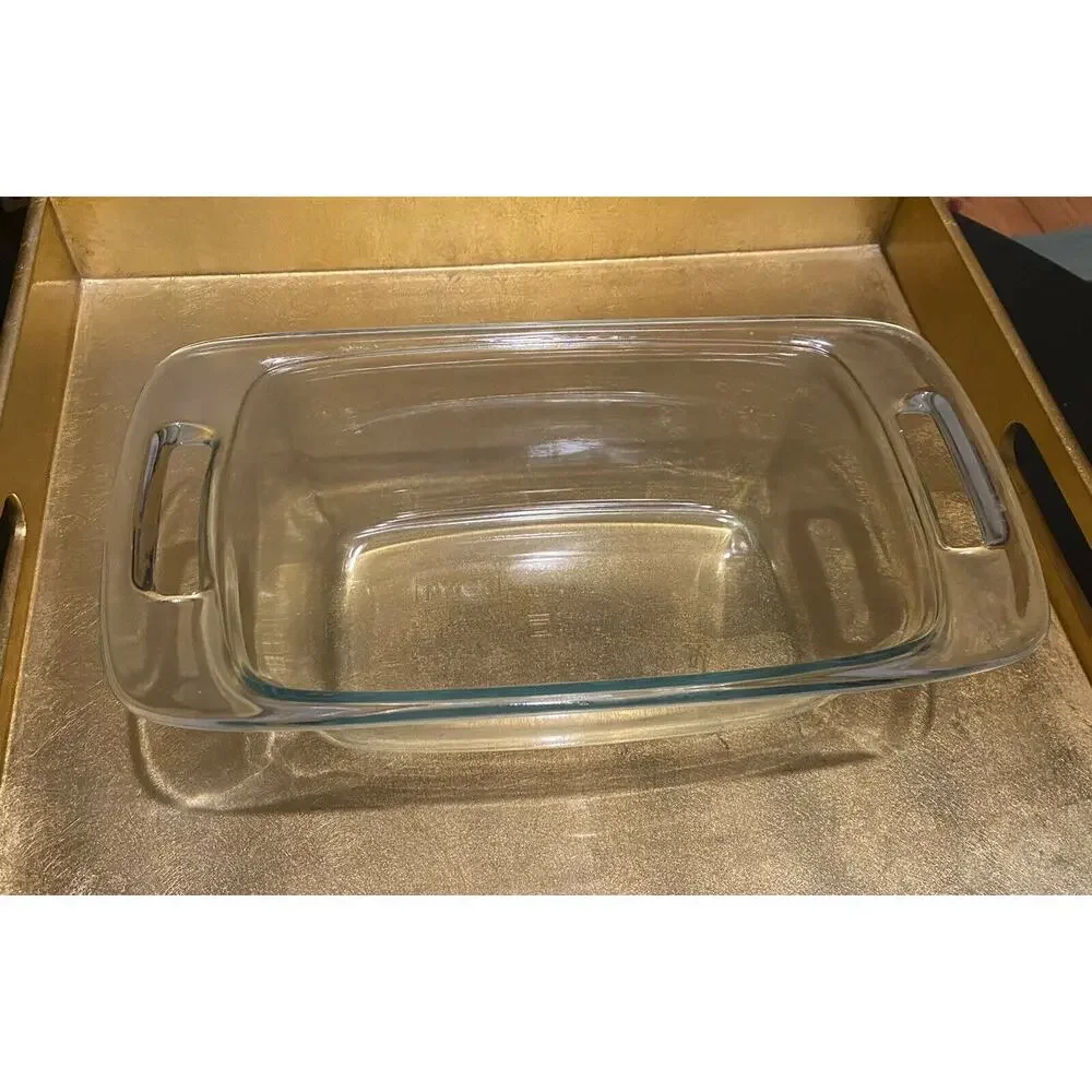 PYREX‎ 1.5Qt. Clear Glass Loaf Pan With Open Handles